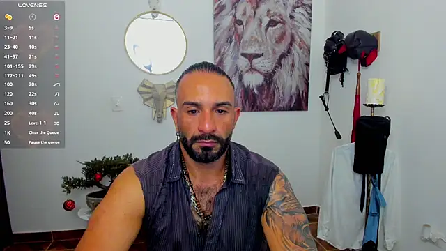 Snapshot of mr_maik chatting on January 3, 5:53 pm mr maik online show from January 3, 5:53 pm