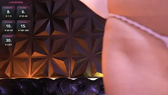 KasiaNoir  online show from February 18, 12:12 pm