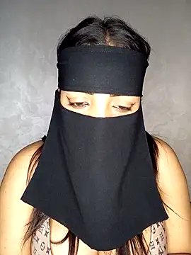 Snapshot of Narimane_maroc chatting on November 10, 1:48 am Narimane maroc online show from November 10, 1:48 am