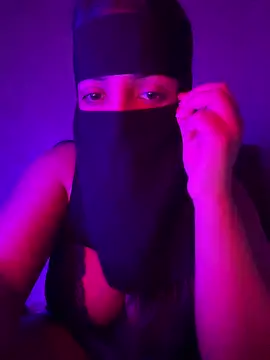 Narimane maroc online show from April 16, 12:44 am