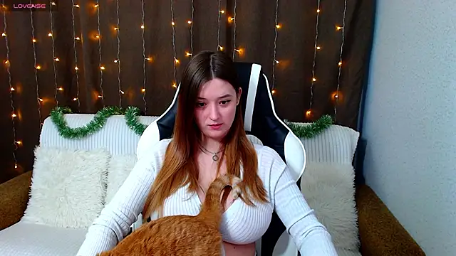 JessRosen online show from December 14, 4:12 am