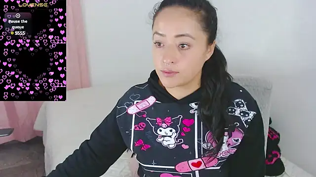 jjulietha95 online show from March 5, 3:18 am