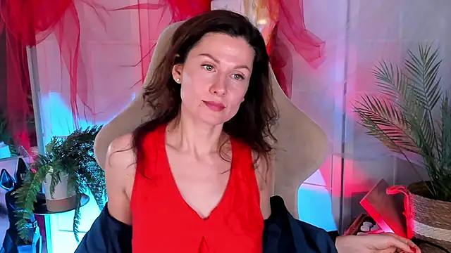 Snapshot of April_o_Nill chatting on November 18, 5:17 pm April o Nill online show from November 18, 5:17 pm