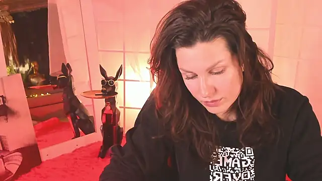 Snapshot of April_o_Nill chatting on December 18, 4:46 pm April o Nill online show from December 18, 4:46 pm