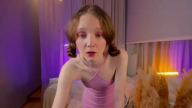 Snapshot of _Rose_Charming_ chatting on January 23, 9:50 pm  Rose Charming  online show from January 23, 9:50 pm