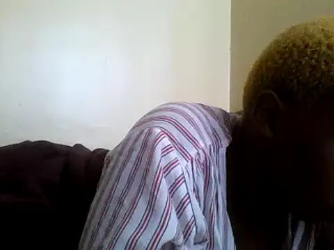 Snapshot of Sexy_jarisan chatting on December 28, 9:09 am Sexy jarisan online show from December 28, 9:09 am