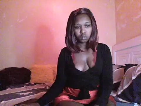 Snapshot of Sexy_jarisan chatting on October 13, 12:32 am Sexy jarisan online show from October 13, 12:32 am