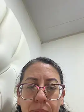 miss hanna07 online show from March 9, 12:14 am