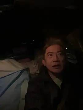 Snapshot of YuHsuant chatting on January 28, 7:00 pm YuHsuant online show from January 28, 7:00 pm