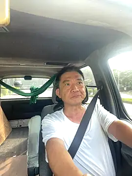 Snapshot of YuHsuant chatting on October 8, 12:41 am YuHsuant online show from October 8, 12:41 am