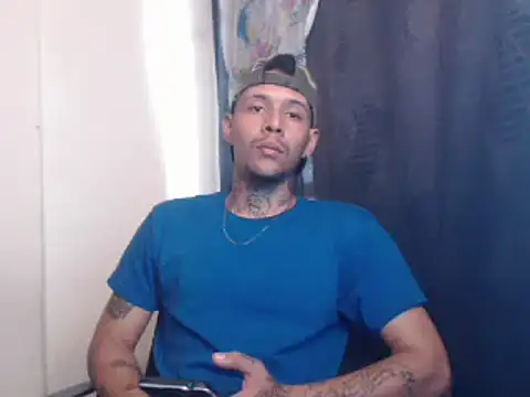 RickyGrey77 online show from December 9, 6:14 pm