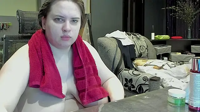 1lindsey1 online show from March 22, 9:24 am