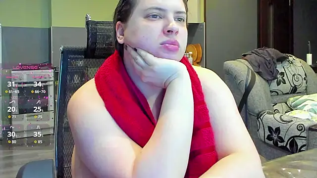 1lindsey1 online show from November 2, 9:00 am