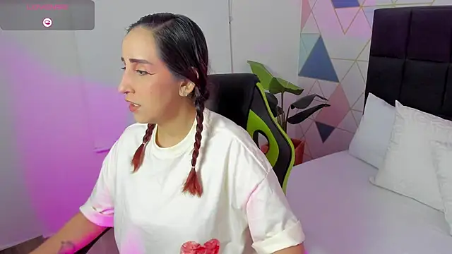 jadde13  online show from October 3, 8:17 pm