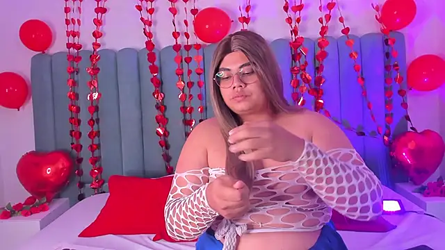 Tom Silver   online show from February 18, 6:15 pm