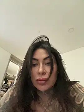 Iam Annii online show from October 10, 7:13 pm