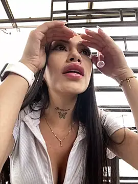 Effy Bonny online show from February 7, 5:51 pm