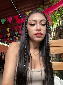 Effy Bonny online show from March 2, 9:01 pm