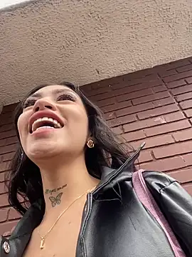 Effy Bonny online show from March 6, 3:35 pm