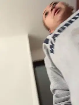 Joseph and Amy  online show from December 5, 4:34 pm