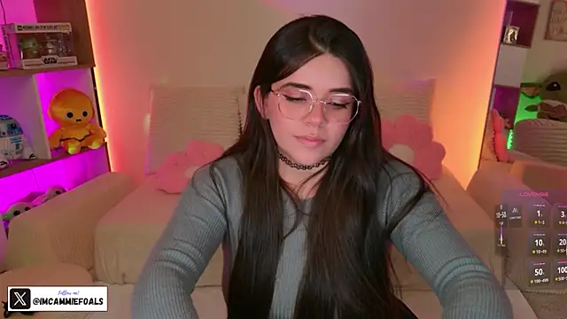 Snapshot of cammiefoalss chatting on November 2, 6:10 pm cammiefoalss online show from November 2, 6:10 pm