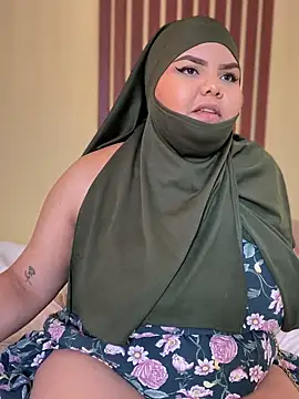 Snapshot of _Shara_Handal_ chatting on December 9, 3:54 pm Shara Handal online show from December 9, 3:54 pm