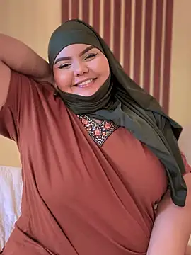 Snapshot of _Shara_Handal_ chatting on December 15, 4:04 pm Shara Handal online show from December 15, 4:04 pm