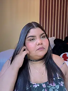 Snapshot of _Shara_Handal_ chatting on February 9, 5:54 pm Shara Handal online show from February 9, 5:54 pm