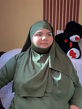 Snapshot of _Shara_Handal_ chatting on February 12, 1:48 pm Shara Handal online show from February 12, 1:48 pm