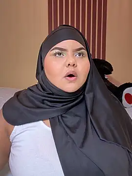 Snapshot of _Shara_Handal_ chatting on February 22, 8:29 am Shara Handal online show from February 22, 8:29 am