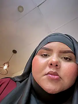 Snapshot of _Shara_Handal_ chatting on September 16, 9:54 am Shara Handal online show from September 16, 9:54 am