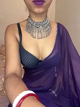 Snapshot of Hot-sexy222 chatting on December 21, 3:36 am Hot-sexy222 online show from December 21, 3:36 am