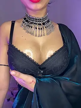 Snapshot of Hot-sexy222 chatting on March 8, 2:55 am Hot-sexy222 online show from March 8, 2:55 am