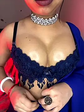 Hot-sexy222 online show from January 12, 2:17 am