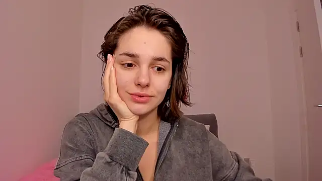 JudyAngil online show from March 11, 5:35 am