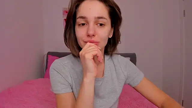 JudyAngil online show from April 3, 5:27 am