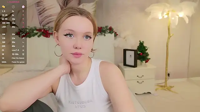 AliceMorr online show from December 23, 6:37 pm