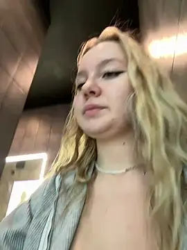 AliceMorr online show from January 19, 2:17 pm