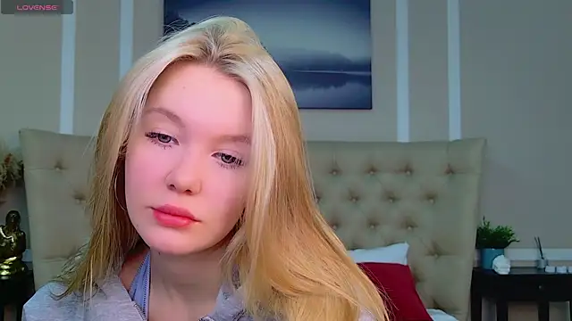 AliceMorr online show from January 31, 9:05 am