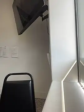 ThicBunz online show from March 9, 5:49 pm