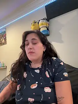 ThicBunz online show from September 15, 1:05 am