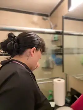 ThicBunz online show from November 22, 4:06 pm