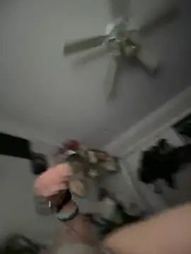 ThicBunz online show from April 20, 2:09 pm