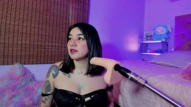 Snapshot of JeyLee chatting on September 19, 11:55 am JeyLee online show from September 19, 11:55 am