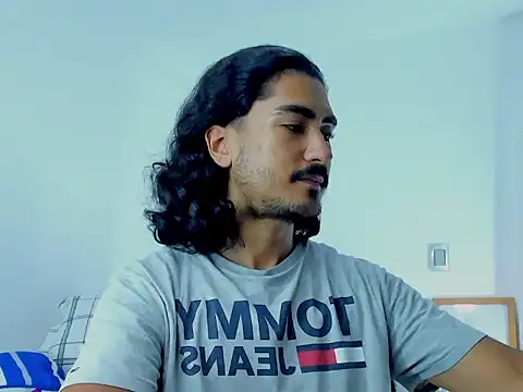 Snapshot of david__johnson372 chatting on October 7, 12:41 am david johnson372 online show from October 7, 12:41 am