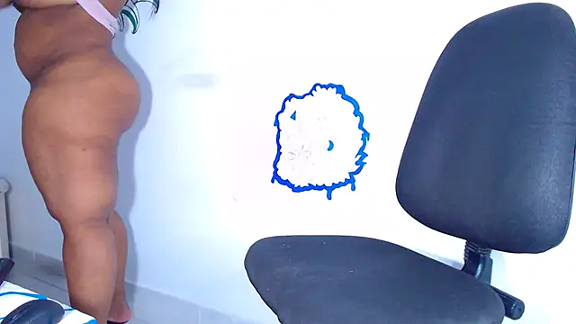 Snapshot of Megaanfox chatting on February 27, 9:58 pm Megaanfox online show from February 27, 9:58 pm