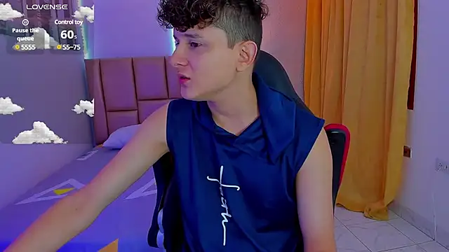 Nathan Bluee online show from December 13, 1:22 pm