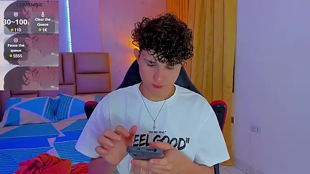 Nathan Bluee online show from January 4, 12:38 pm