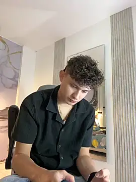 Nathan Bluee online show from September 9, 11:43 am