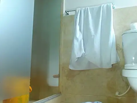 Snapshot of hornymilf_69xxx chatting on February 12, 4:44 pm hornymilf 69xxx online show from February 12, 4:44 pm